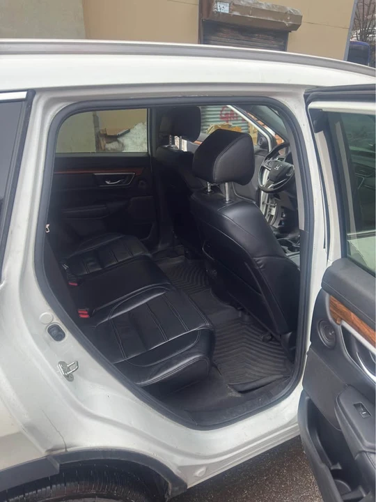 2017 Honda CR-V 5th Gen - Image 9 of 13
