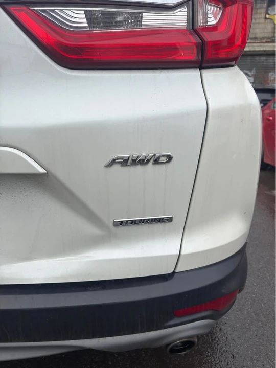 2017 Honda CR-V 5th Gen - Image 5 of 13