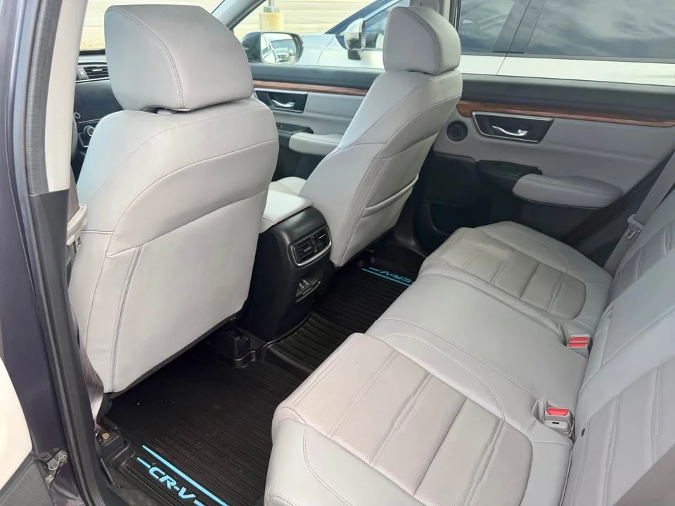 2017 Honda CR-V 5th Gen - Image 7 of 8