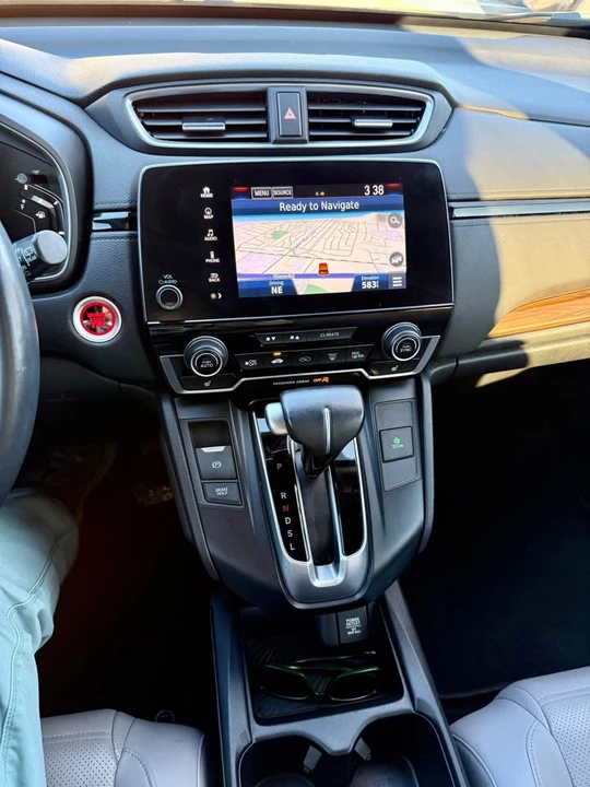 2017 Honda CR-V 5th Gen - Image 9 of 19
