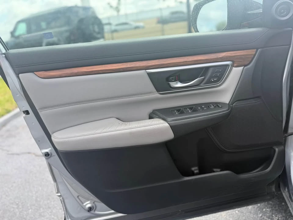 2017 Honda CR-V 5th Gen - Image 7 of 16