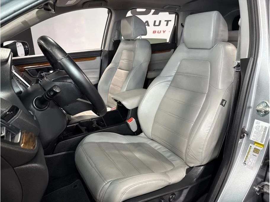 2017 Honda CR-V 5th Gen - Image 11 of 17
