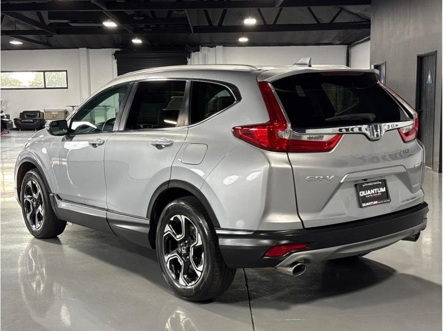 2017 Honda CR-V 5th Gen - Image 3 of 17