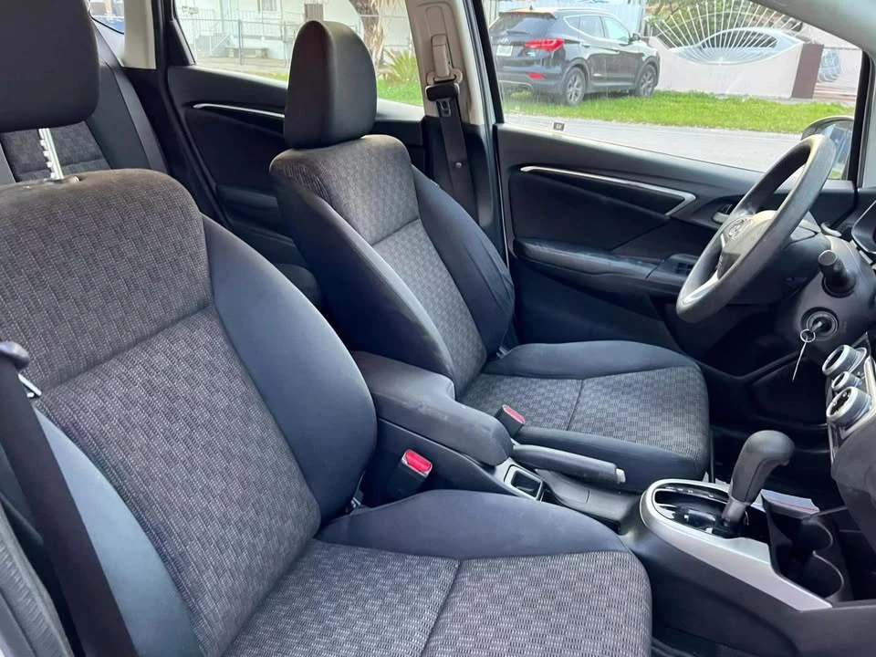 2017 Honda Fit - Image 9 of 14