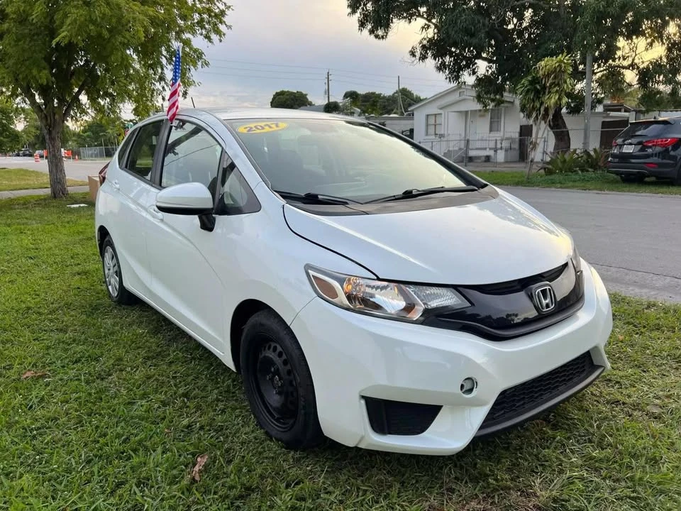 2017 Honda Fit - Image 2 of 14