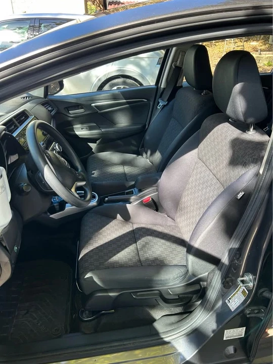 2017 Honda Fit - Image 9 of 13
