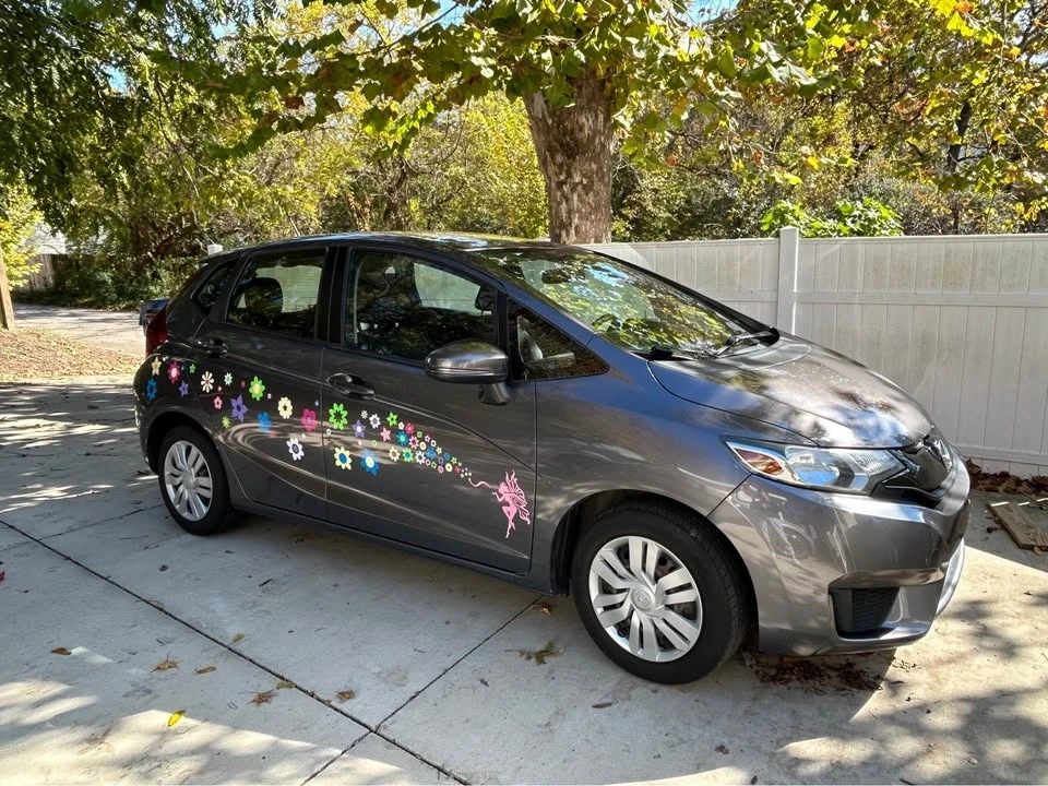 2017 Honda Fit - Image 2 of 13