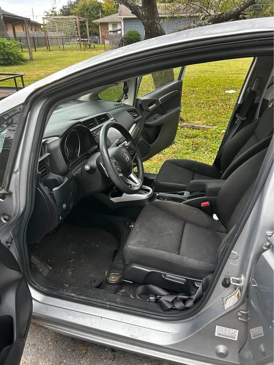 2017 Honda Fit - Image 2 of 4