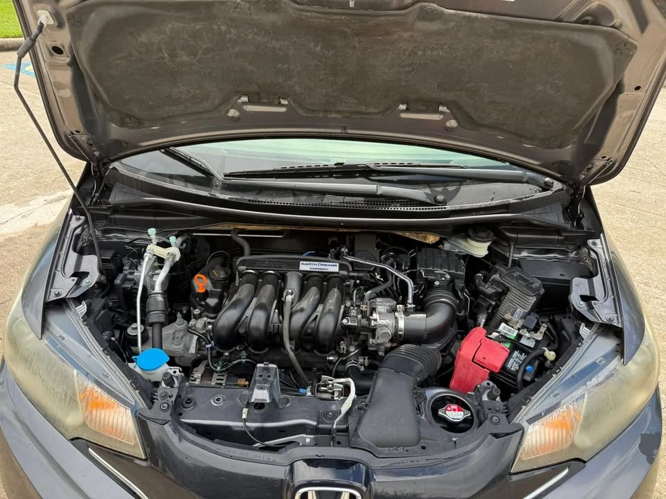 2017 Honda Fit - Image 2 of 13