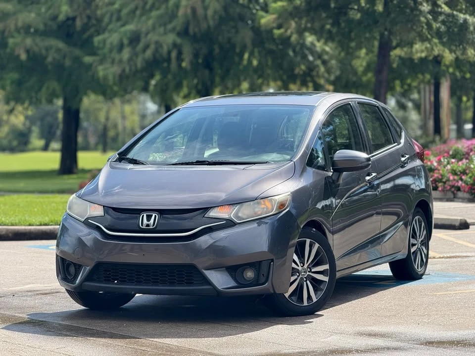 2017 Honda Fit - Image 9 of 13