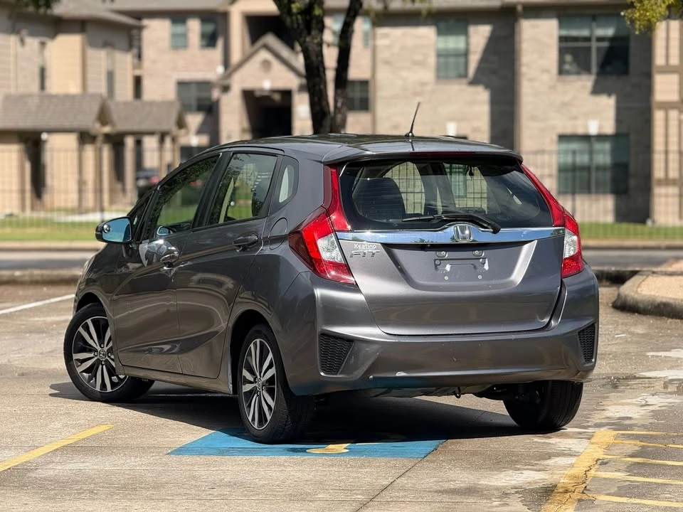 2017 Honda Fit - Image 4 of 13