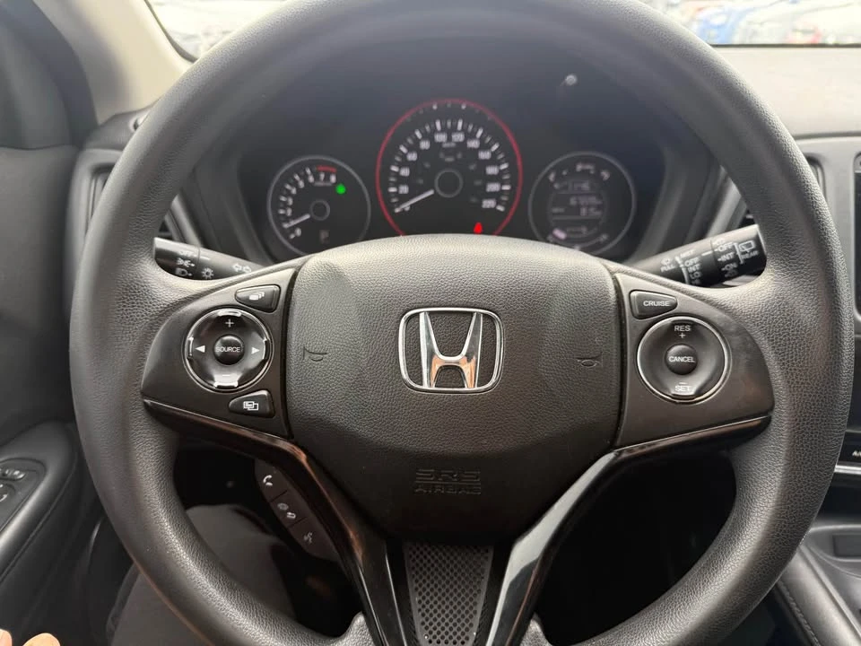 2017 Honda HR-V 2nd Gen - Image 7 of 11