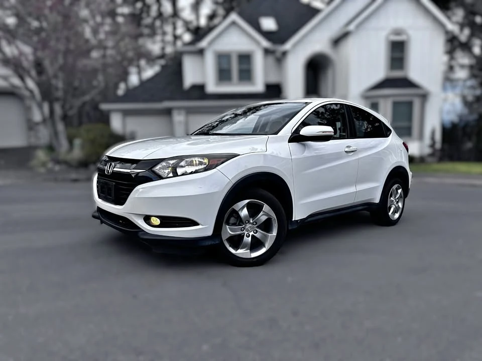 2017 Honda HR-V 2nd Gen - Image 2 of 14