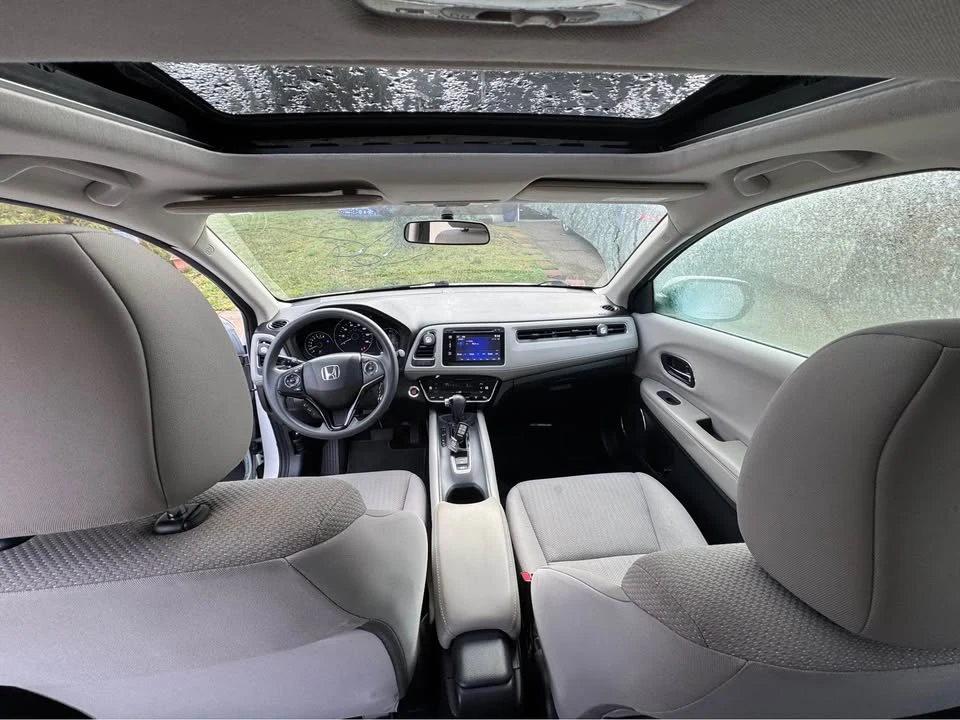 2017 Honda HR-V 2nd Gen - Image 11 of 14