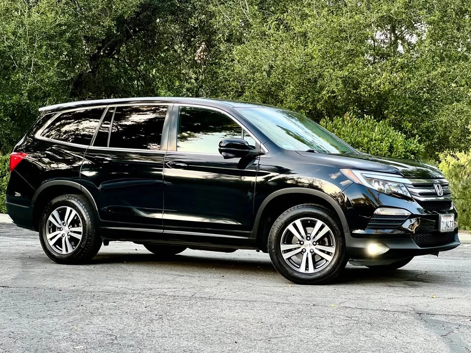2017 Honda Pilot 3rd Gen - Image 9 of 20