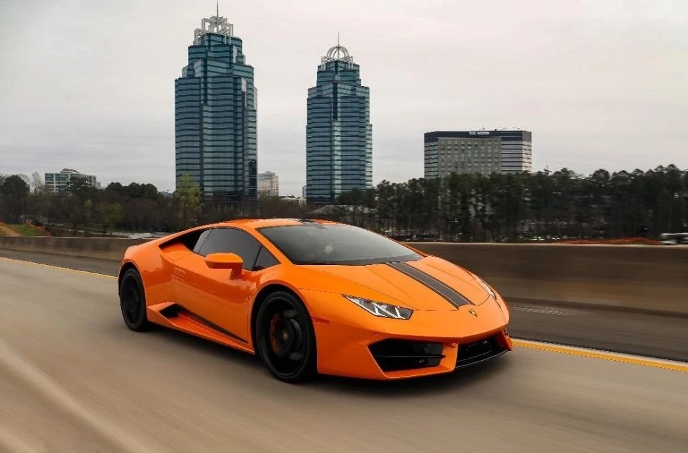 2017 Lamborghini Huracan LP580-2 - Image 2 of 5