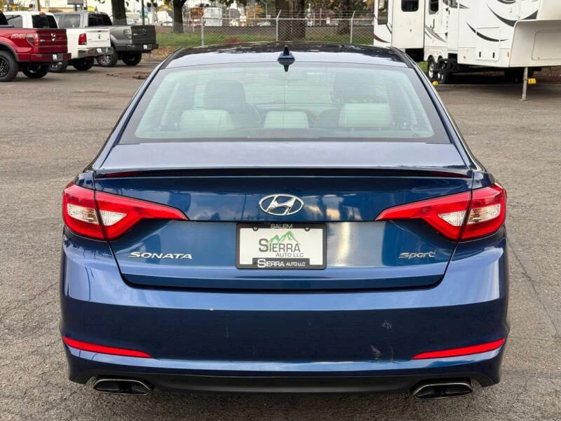 2017 Hyundai Sonata - Image 10 of 20
