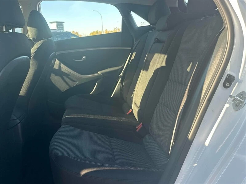 2017 Hyundai Elantra - Image 14 of 14