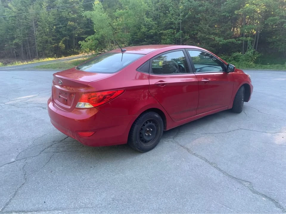2017 Hyundai Accent - Image 3 of 5