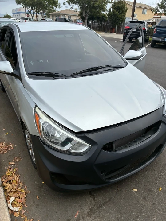 2017 Hyundai Accent - Image 5 of 9