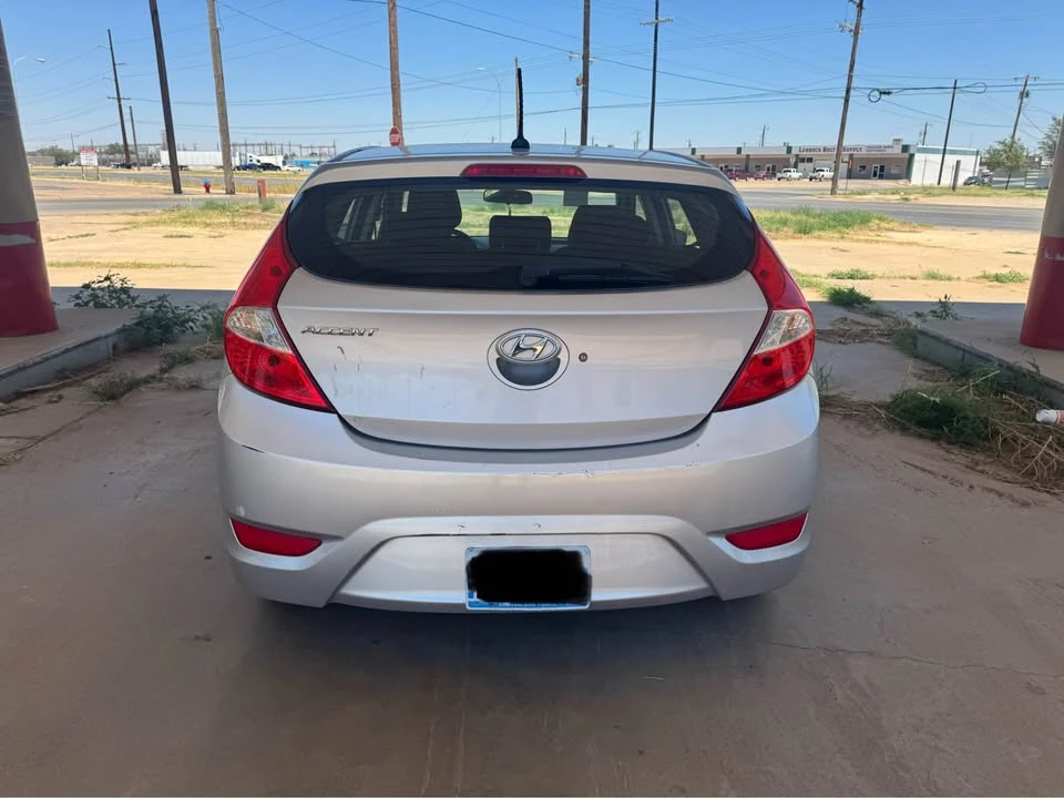 2017 Hyundai Accent - Image 3 of 12