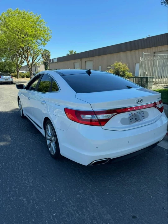 2017 Hyundai Azera - Image 7 of 14