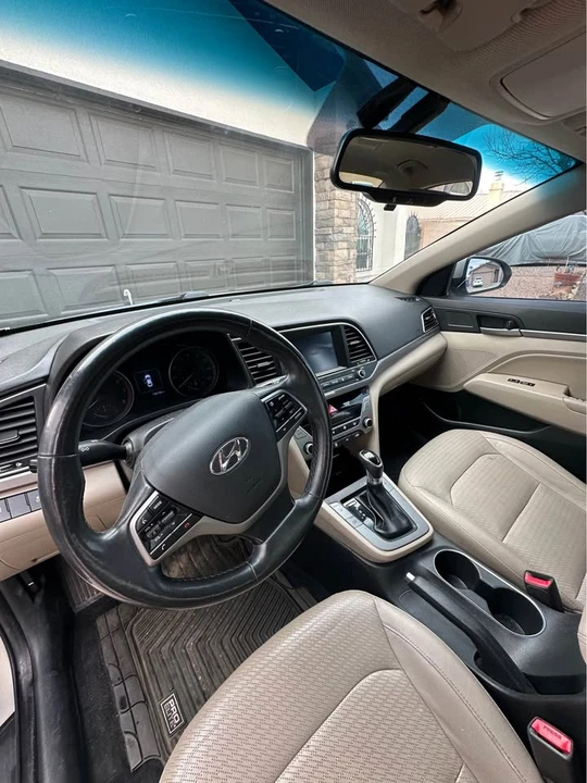 2017 Hyundai Elantra - Image 12 of 12