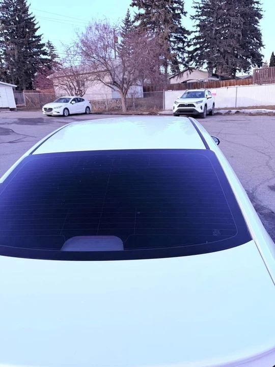 2017 Hyundai Elantra - Image 3 of 10