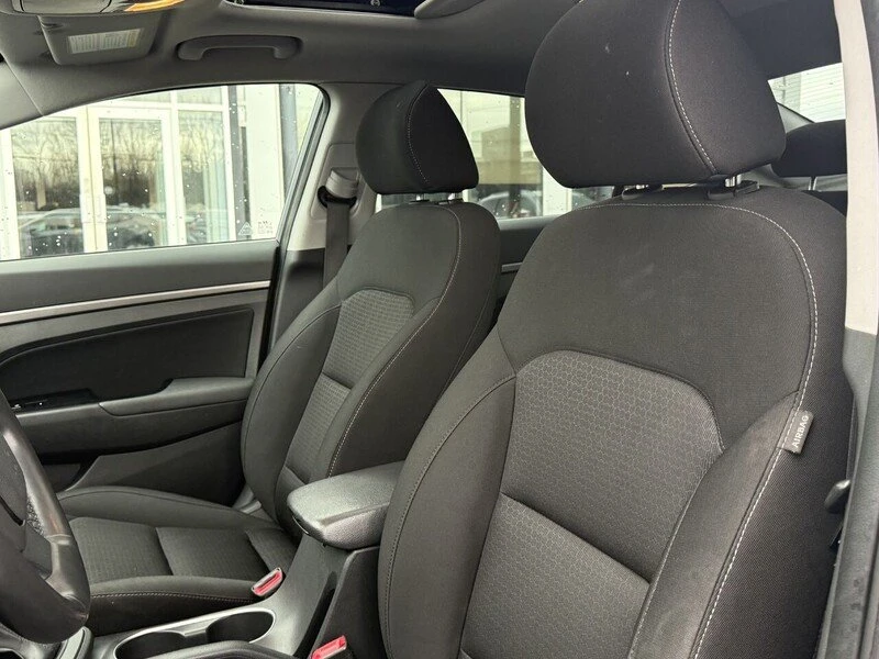 2017 Hyundai Elantra - Image 12 of 20