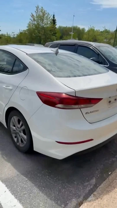 2017 Hyundai Elantra - Image 10 of 10