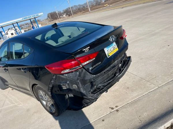 2017 Hyundai Elantra - Image 8 of 13