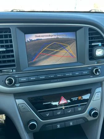 2017 Hyundai Elantra - Image 6 of 13