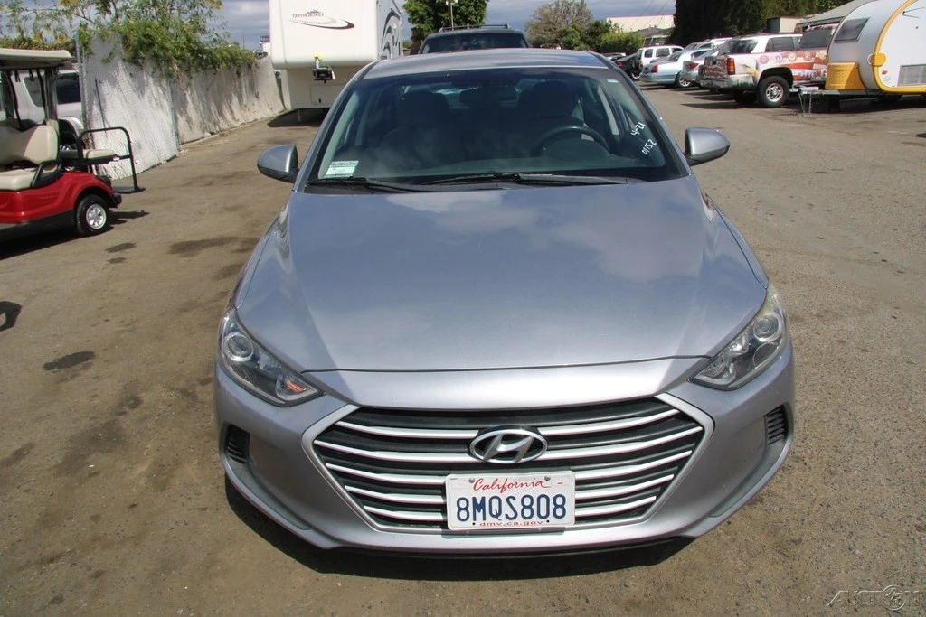2017 Hyundai Elantra - Image 13 of 24