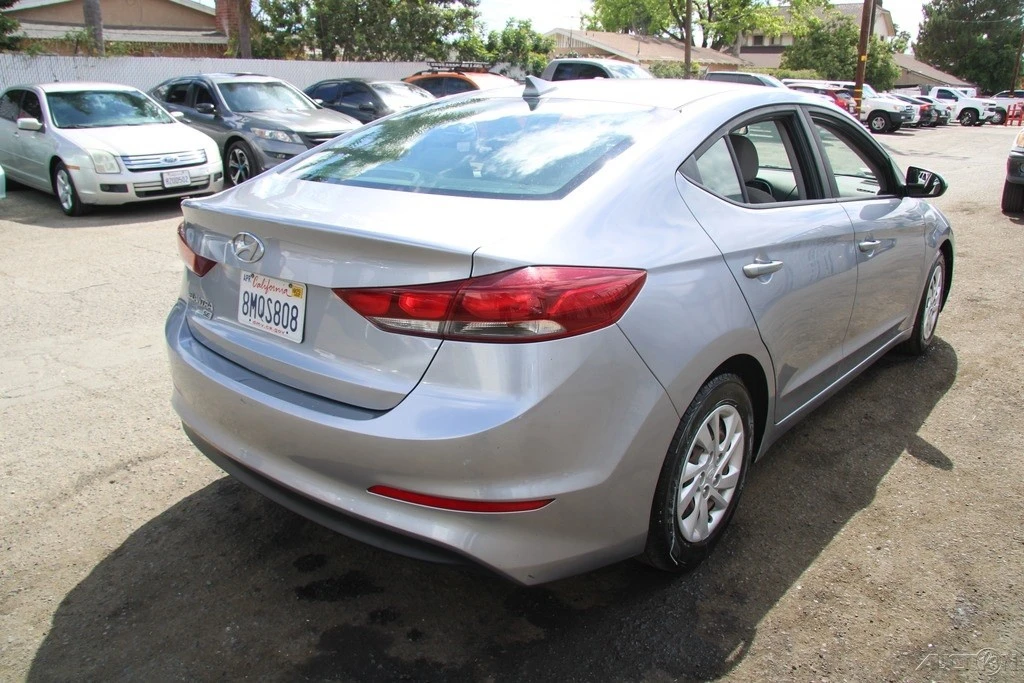 2017 Hyundai Elantra - Image 10 of 24