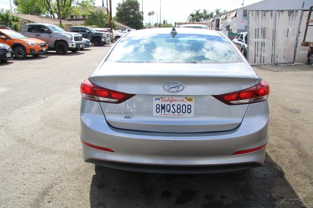 2017 Hyundai Elantra - Image 9 of 24