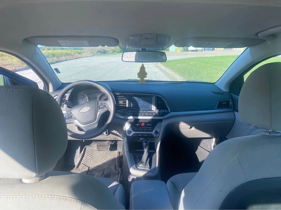 2017 Hyundai Elantra - Image 9 of 10
