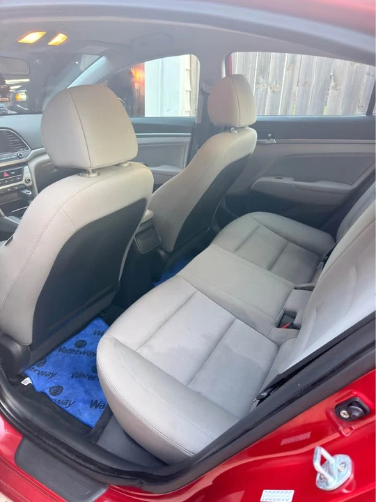 2017 Hyundai Elantra - Image 7 of 9