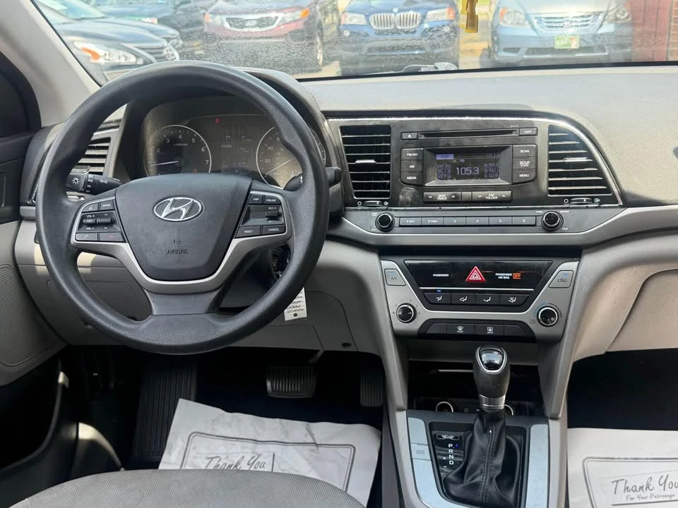 2017 Hyundai Elantra - Image 13 of 18