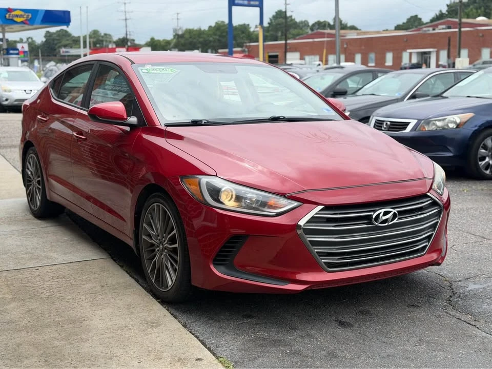 2017 Hyundai Elantra - Image 3 of 18