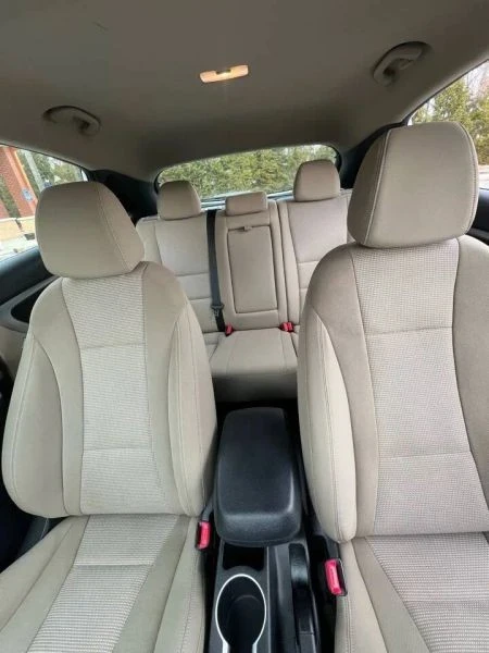 2017 Hyundai Elantra - Image 12 of 12