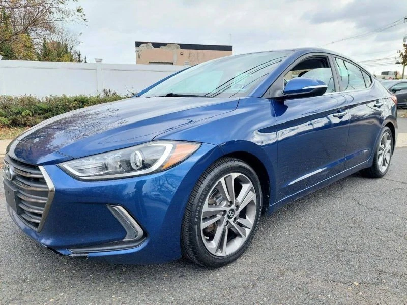 2017 Hyundai Elantra - Image 2 of 12