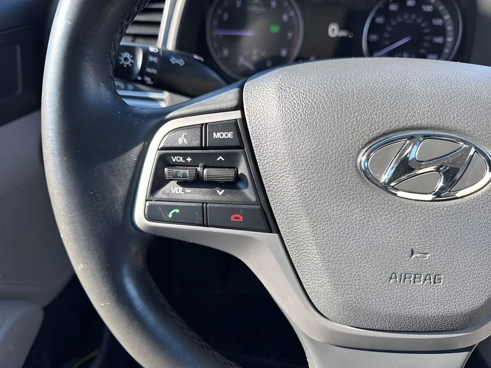 2017 Hyundai Elantra - Image 15 of 21