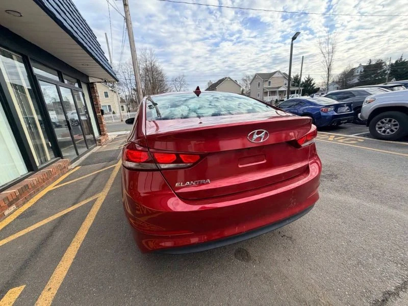 2017 Hyundai Elantra - Image 10 of 12