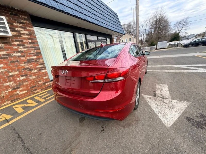 2017 Hyundai Elantra - Image 8 of 12