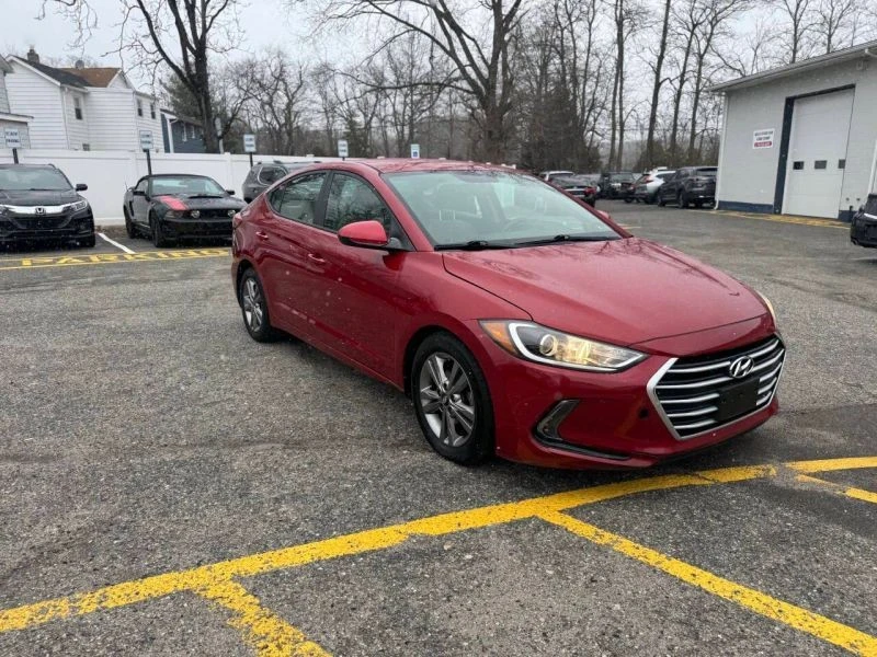 2017 Hyundai Elantra - Image 5 of 12