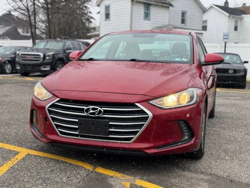 2017 Hyundai Elantra - Image 2 of 12