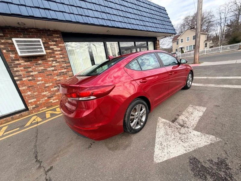 2017 Hyundai Elantra - Image 7 of 12