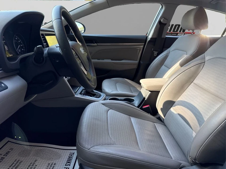 2017 Hyundai Elantra - Image 9 of 12