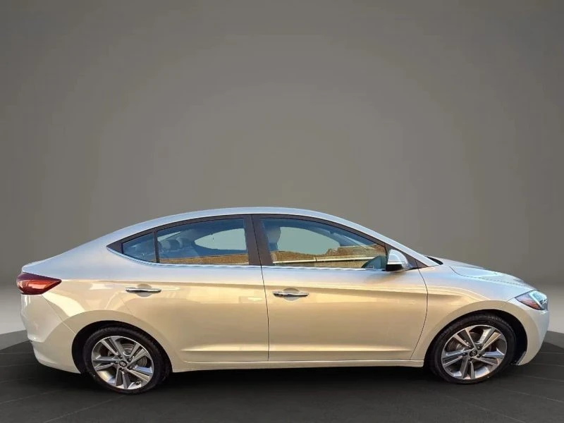 2017 Hyundai Elantra - Image 4 of 12