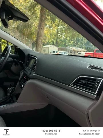 2017 Hyundai Elantra - Image 7 of 15